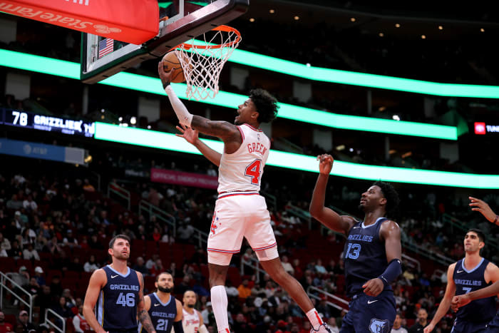 Rockets guard Jalen Green shoots against the Memphis Grizzlies during the fourth quarter at Toyota Center.
